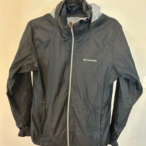 Columbia rain jacket size large